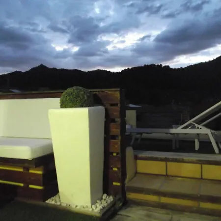 住宿加早餐酒店 A&e.escornalbou